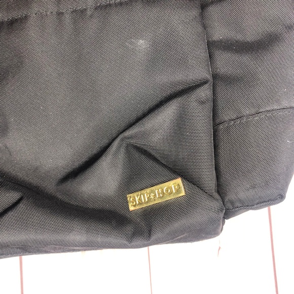 Skip hop Chelsea Downtown Chic diaper bag - Picture 2 of 8